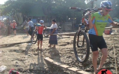 Siem Reap Cycling To Saigon – 10 days
